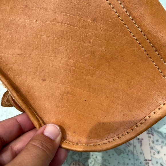 Vintage 70s Georgini Blonde Leather Wedge Purse - Picture 4 of 8